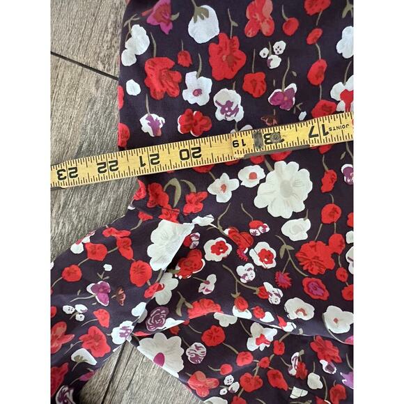 Equipment Femme Women's Black Floral 100% Silk Button Down Shirt Top Size Large - Picture 4 of 7